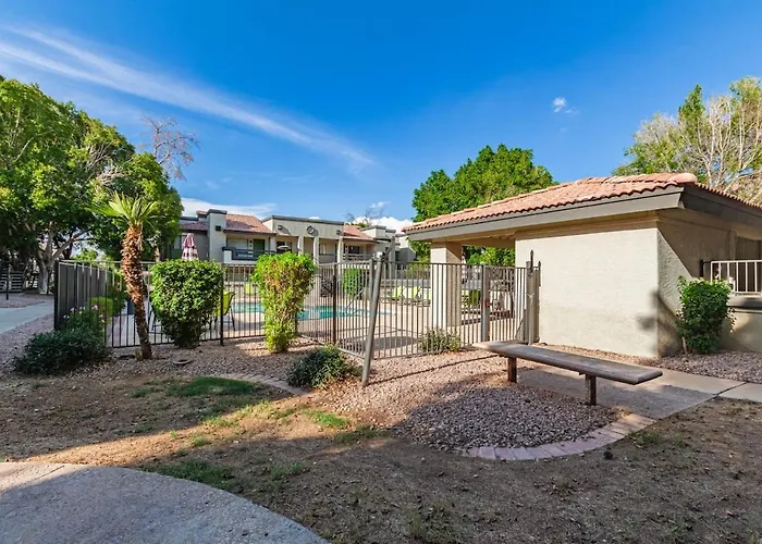 Modern, Comfy Near Asu & Phx Airport Apartamento Tempe